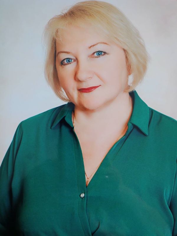 Петухова Анна Григорьевна.